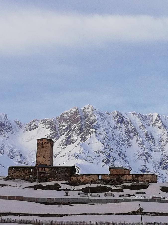 Ushguli Hotel Riho エクステリア 写真